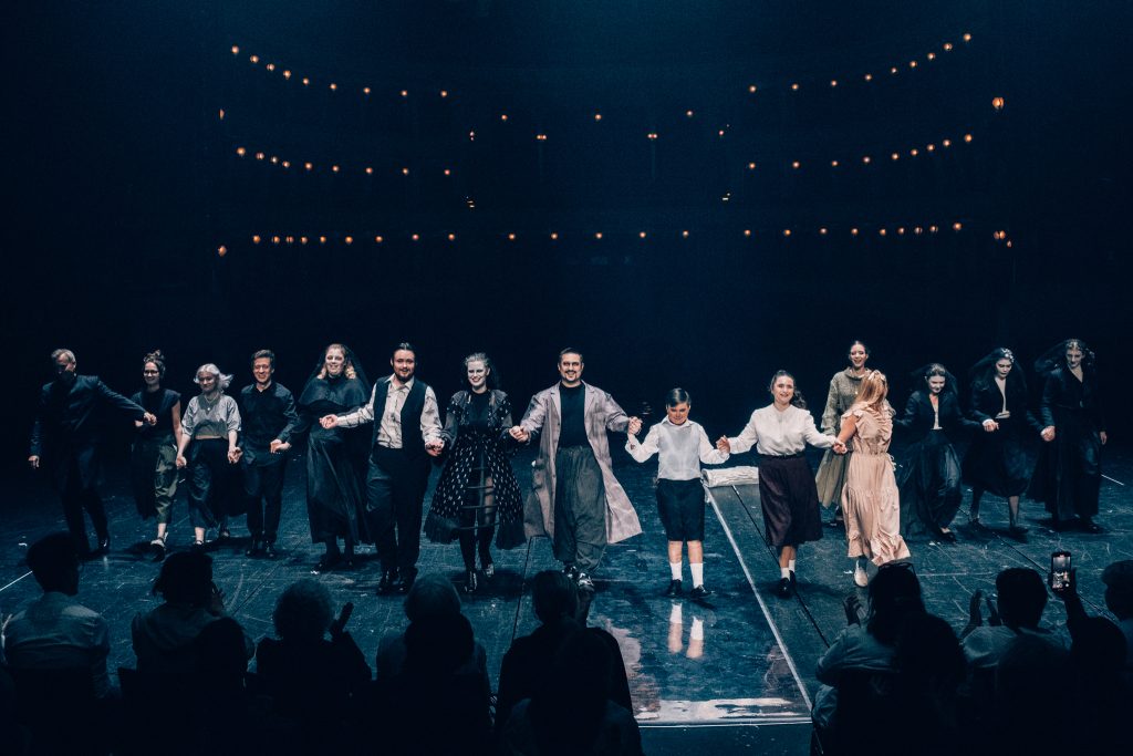 Benjamin Britten: Utahování šroubu, Stavovské divadlo – studenti HAMU (foto Zuzana Lazarová)