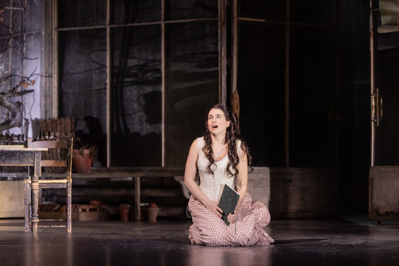 Petr Iljič Čajkovskij: Evžen Oněgin, Metropolitní opera New York – Asmik Grigorian (foto Evan Zimmerman)