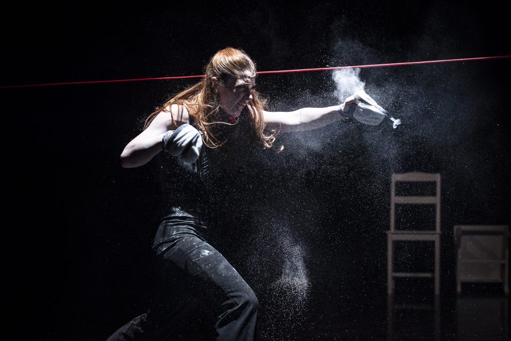 Omar Carrum: JIGSAW: Fragments of Identity (zdroj Alquimia Escénica)