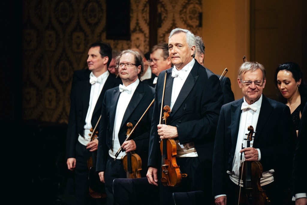 Česká filharmonie: Koncert ke 130. výročí, 1. dubna 2026, Rudolfinum, Dvořákova síň, Praha – členové České filharmonie (zdroj Česká filharmonie)