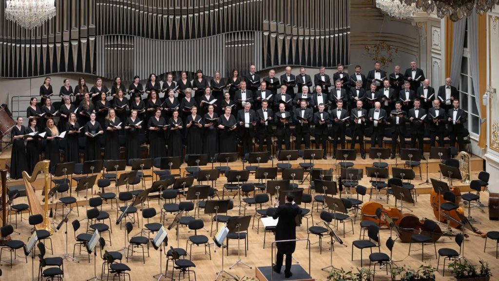 Veľkonočný koncert, 1. dubna 2026, 19:00 hodin, Koncertní síň Slovenské filharmonie, Bratislava – Slovenský filharmónický zbor a Maroš Potokár (foto Alexander Trizuljak)