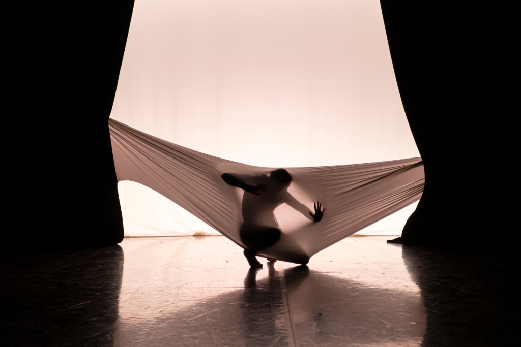 Adriana Štefaňáková: Genesis/Metamorphosis/6’7, 14. května 2026, divadlo Ponec (foto Andrea Jircová)
