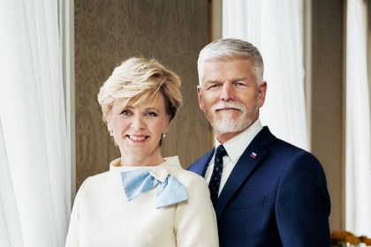 Prezidentský pár Eva Pavlová a Petr Pavel (zdroj Univerzita Pardubice)