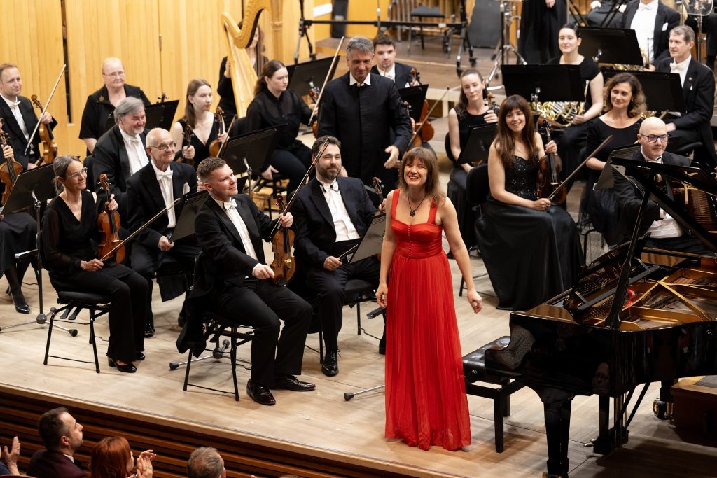 Nový svět. Nové příležitosti, 7. května 2026, Reduta, Olomouc – Anna Fedorova a Moravská filharmonie Olomouc (foto Tereza Valnerová)
