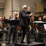 Závěrečný koncert 72. sezony Janáčkovy filharmonie Ostrava: Daniel Raiskin, Janáčkova filharmonie Ostrava, 28. května 2026, koncertní sál Vesmír, Ostrava (zdroj Janáčkova filharmonie Ostrava, foto Petr Hrubeš)