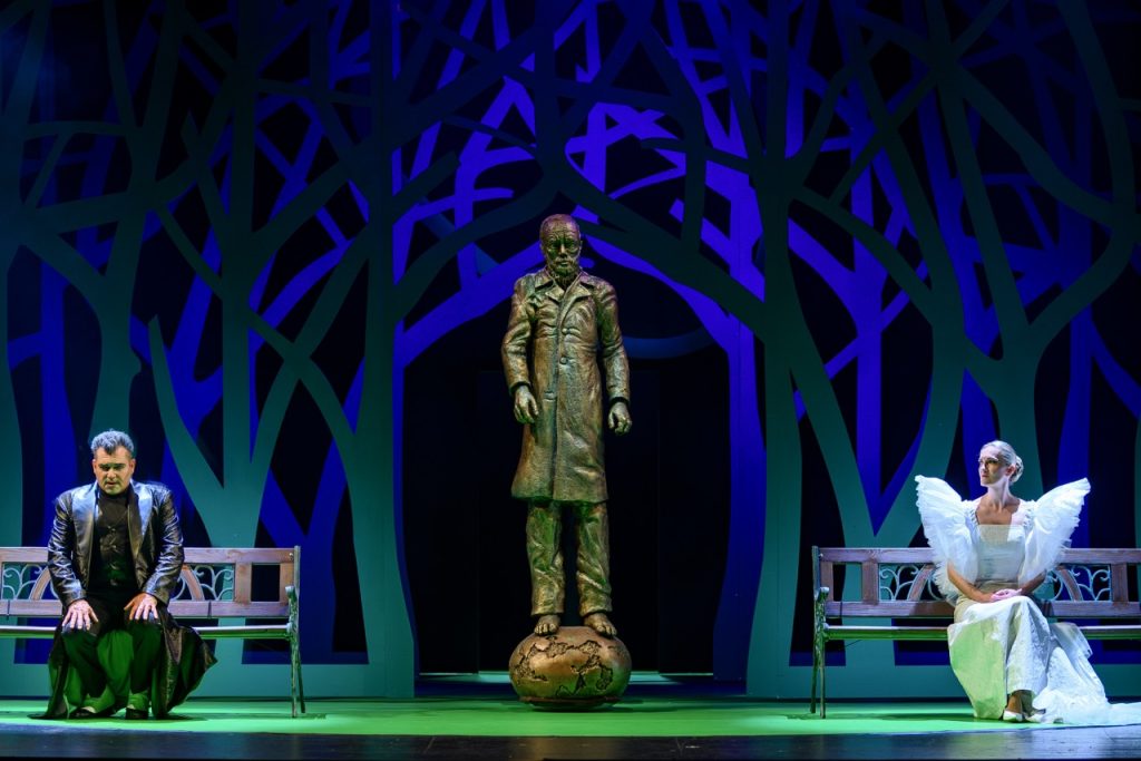 Sergej Prokofjev: Hráč, 21. května 2026, Národní divadlo moravskoslezské, Ostrava – Anna Nitrová a Luciano Mastro (foto Martin Popelář)