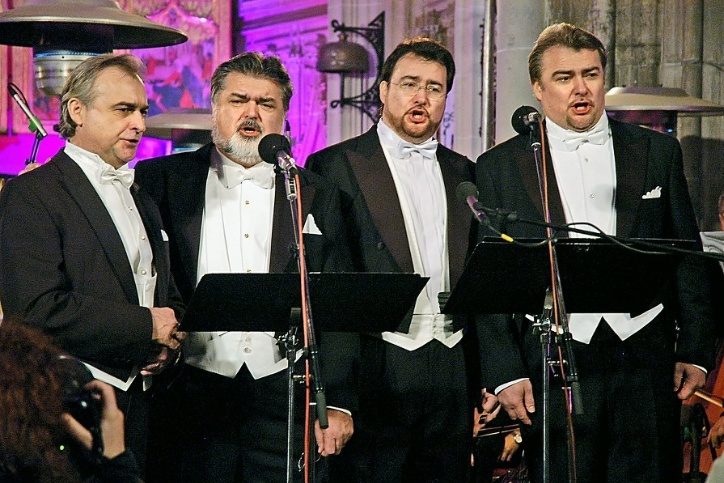 Pavol Dvorský, Peter Dvorský, Jaroslav Dvorský a Miroslav Dvorský (zdroj Štátna opera Banská Bystrica)