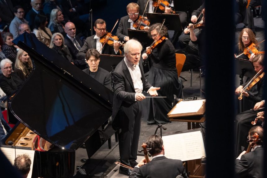 Smetanova Litomyšl: Zahajovací koncert, 12. června 2026, Státní zámek Litomyšl – Seong-Jin Cho, David Robertson a Česká filharmonie (zdroj Smetanova Litomyšl)