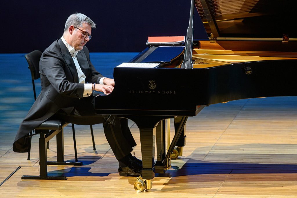 Nachtigall Artists: Luca Salsi – recitál, 11. června 2026, Rudolfinum, Dvořákova síň – Nelson Calzi (foto Petr Dyrc)