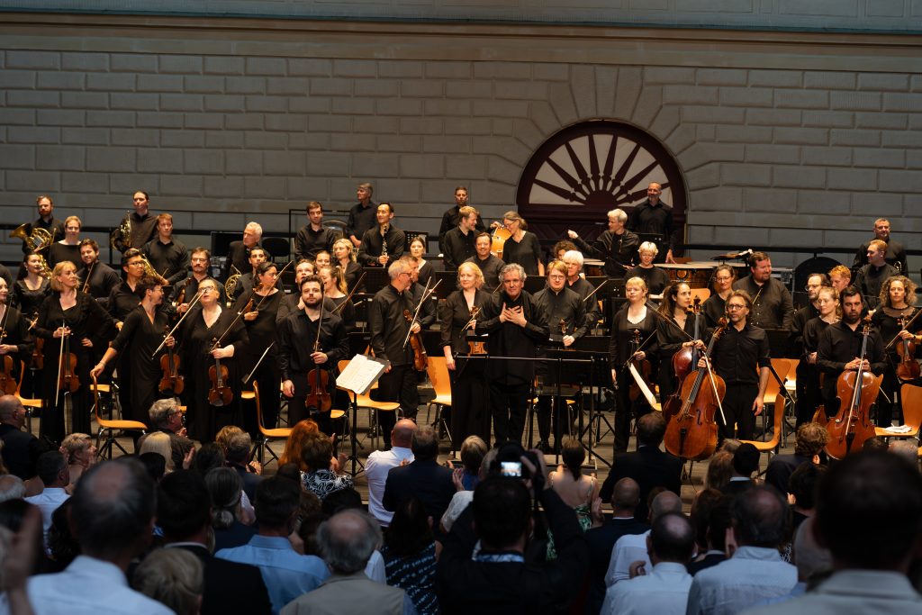 68. ročník festivalu Smetanova Litomyšl, 20. června 2026, II. zámecké nádvoří státního zámku Litomyšl – Antonio Pappano a London Symphony Orchestra (foto Ivan Krejza)