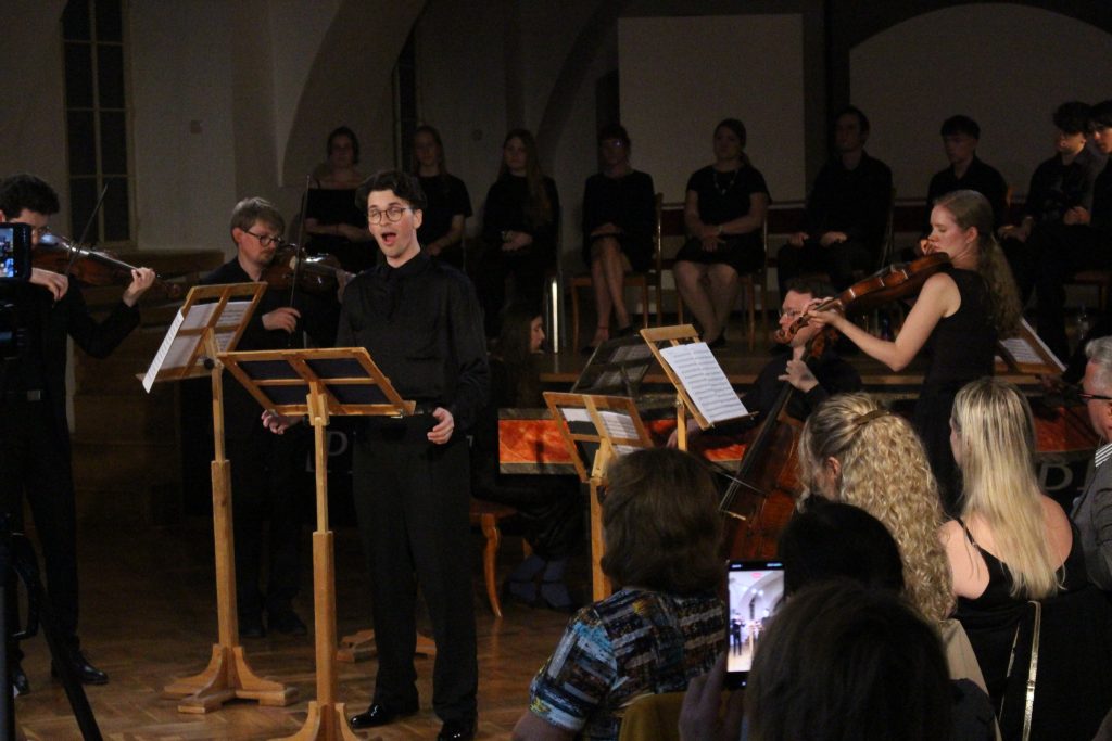 Antonio Bioni: Kroměřížské kantáty – Vojtěch Pelka, Martin Dostál, Daniel Podroužek, Nikita Ruzhavinskiy, Tereza Šmídová, Bel Canto, 9. června 2026, Vlastivědné muzeum v Olomouci, Sál Václava III. (zdroj Festival Baroko)