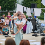 Andrea Benková, Karolína Křížková, Eva Stará: Pradleny (foto Miloš Šálek)