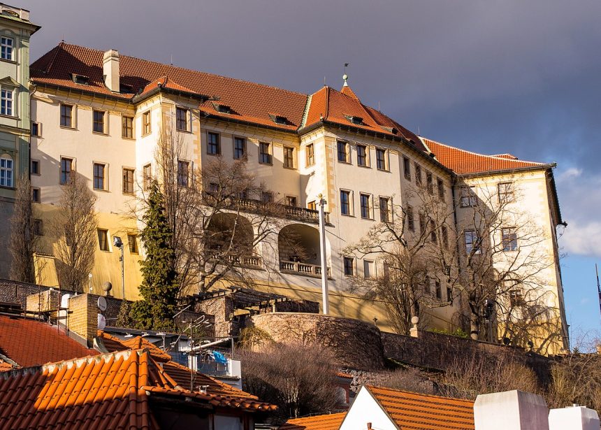 Lobkowiczký palác (zdroj Wikipedie)