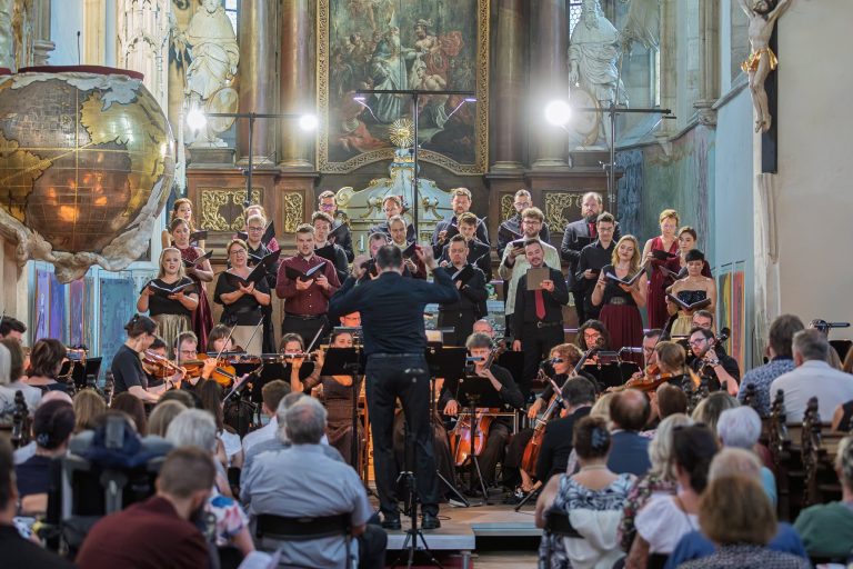 Hudební festival Znojmo: Galakoncert s hudbou panovnických dvorů a korunovačními skladbami, 29. července 2026, kostel sv. Mikuláše – Andreas Scholl, Silentium! Ensemble (foto Libor Ondráček)