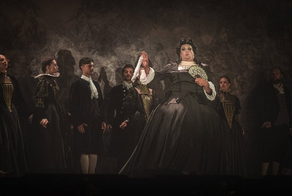 Hudební festival Znojmo: Jean-Philippe Rameau: Galantní světy / Les Indes galantes, Centrum Jízdárna, Znojmo – Adam Plachetka a SILENTIUM! Ensemble (foto Lenka Jíšová)