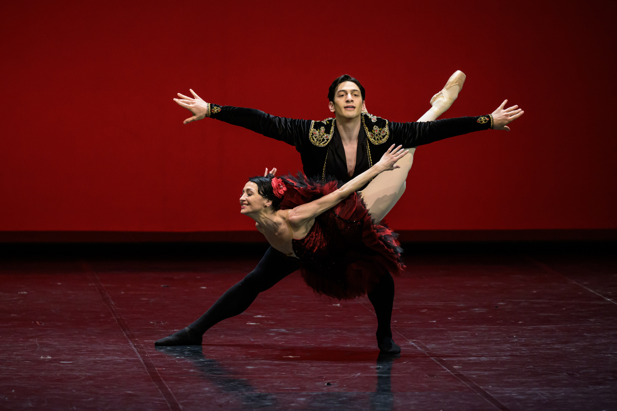 Bubeníček International Ballet Gala – Ludwig Minkus, Marius Petipa: Don Quijote, 17. června 2026, Hudební divadlo Karlín – Anna Tsygankova a Giorgi Potskhishvili (foto Serghei Gherciu)