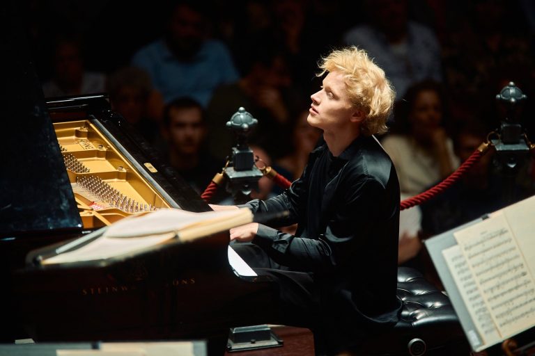 Alexander Malofeev (foto se svolením umělce)