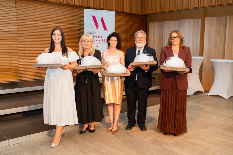 Stipendijní akademie MenART 2026: Jarmila Kahánková, Irena Konývková, Petra Ponczová, Miloslav Tengler, Dita Stromko (foto Jakub Čermák)