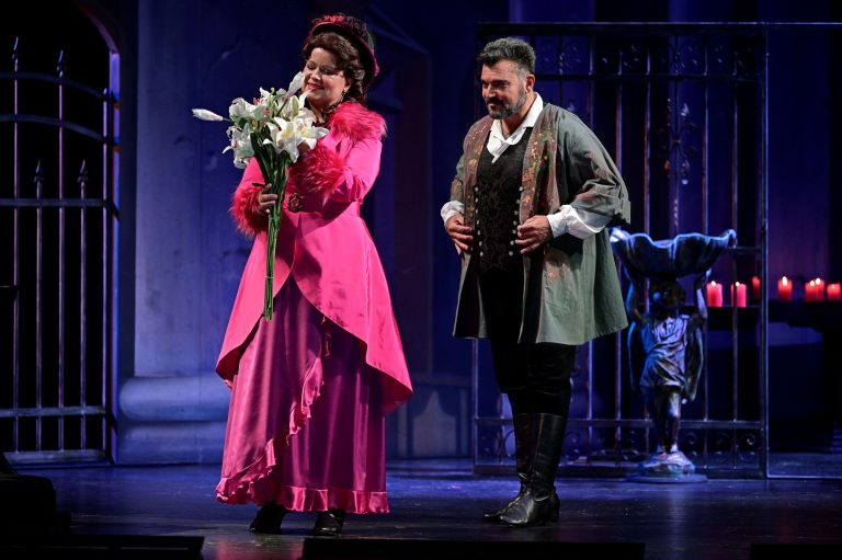 Giacomo Puccini: Tosca – Petra Alvarez Šimková, Luciano Mastro (zdroj Národní divadlo moravskoslezské, foto Martin Popelář)