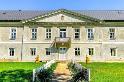 Zámek Dobrohoř (zdroj Česká Kanada)