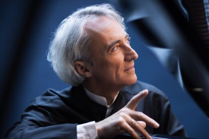 Jean-Efflam Bavouzet (zdroj HarrisonParrott)