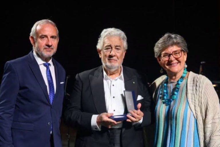 Hermann Parzinger, Plácido Domingo, Sneška Quaedvlieg-Mihailović (zdroj Europa Nostra, foto Giorgio Andreuccetti)