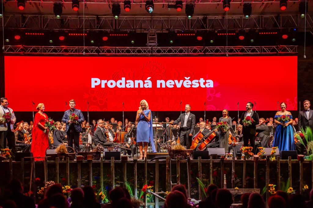 Bedřich Smetana: Prodaná nevěsta, 29. srpna 2026, Festival Jarmily Novotné, Zámek Liteň (zdroj Festival Jarmily Novotné)