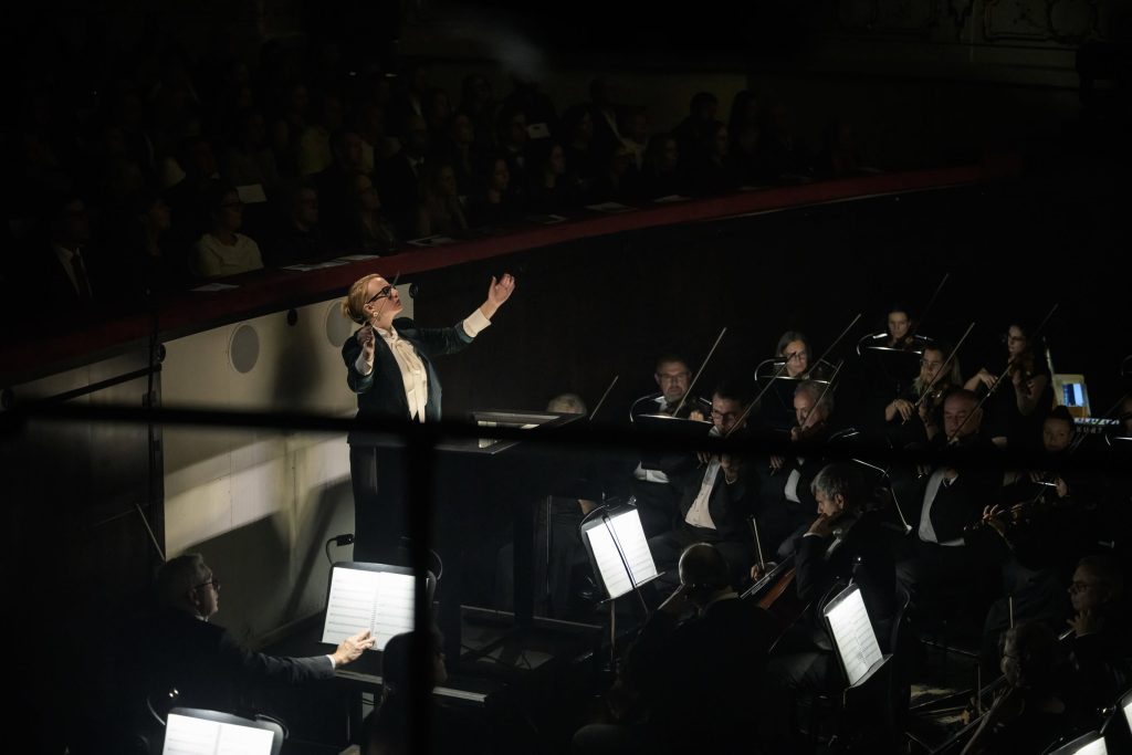 Stephen Sondheim: Sweeney Todd: Ďábelský lazebník z Fleet Street – Anna Pozidis, Orchestr Státní opery (zdroj Státní opera)