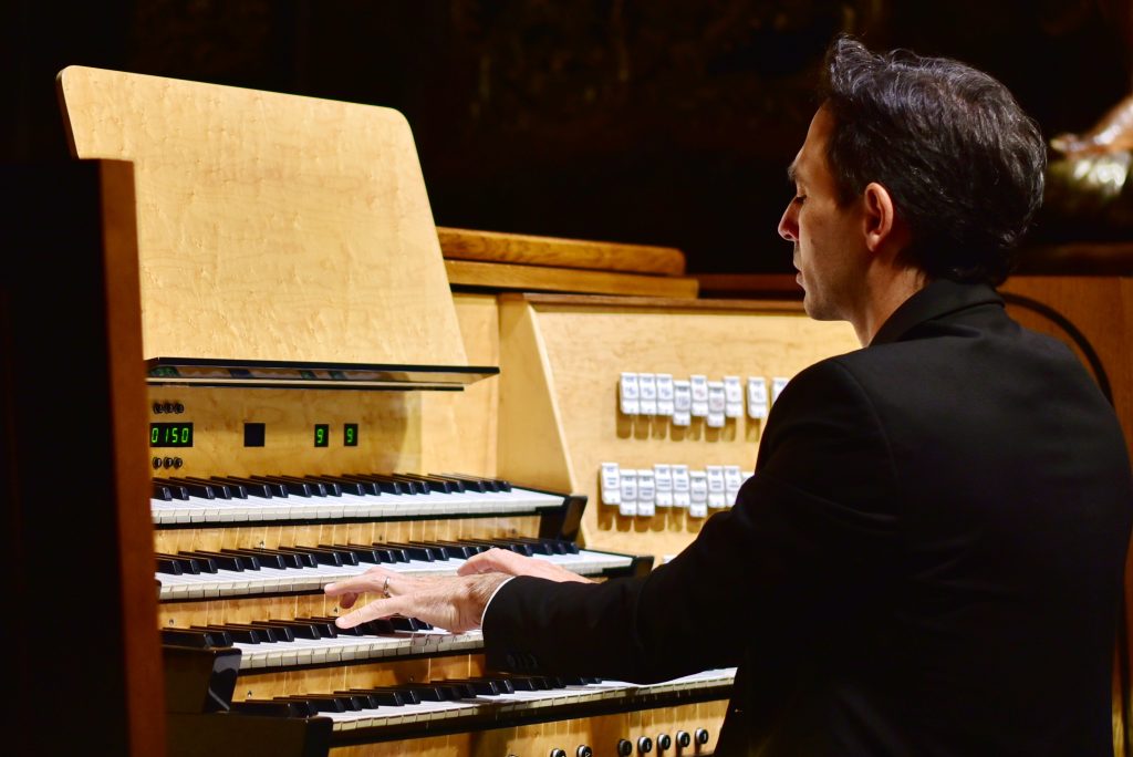 Mezinárodní varhanní festival: Znovuzrozená Notre-Dame, 24. září 2026, bazilika sv. Jakuba v Praze – Vincent Dubois (foto Alexandr Reznic)
