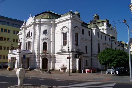 Divadlo města Ústí nad Labem (zdroj Wikipedie)