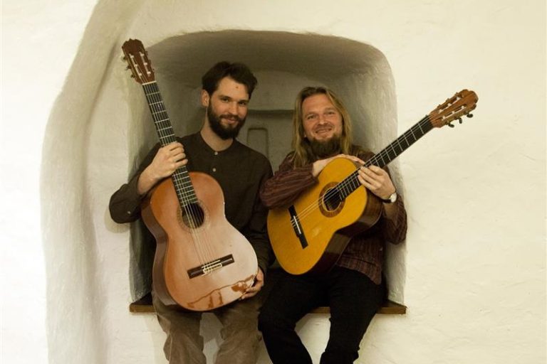 Sanity Guitar Duo (zdroj Kytara září)