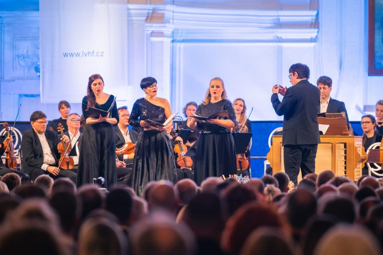 Zahajovací koncert Lednicko-valtického hudebního festivalu 2026, 26. září 2026, Zámecká jízdárna Valtice – Václav Luks, Tereza Zimková, Lenka Cafourková, Aneta Petrasová (foto Erika Partyková)