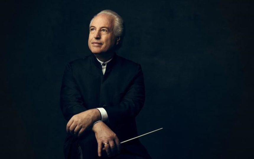Manfred Honeck (zdroj Philharmonia Orchestra)