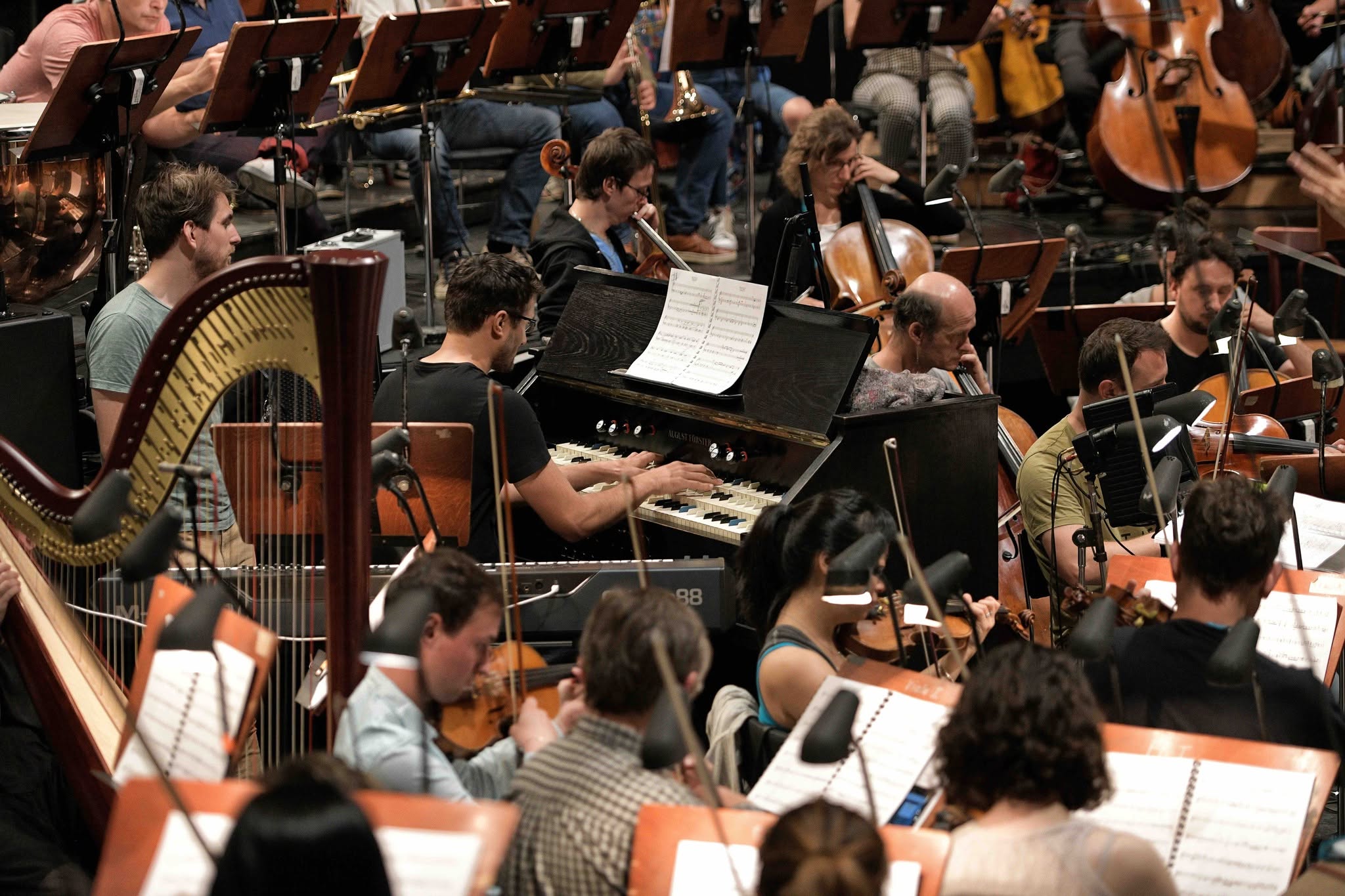 Miroslav Beinhauer, Ostravská banda a ONO – Ostrava New Orchestra (foto Martin Popelář)