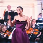 Lednicko-valtický hudební festival: Závěrečný galakoncert, 17. října 2026, Zámecká jízdárna Valtice – Sandra Hamaoui a Filharmonie Bohuslava Martinů (foto Pavel Kristián jr.)