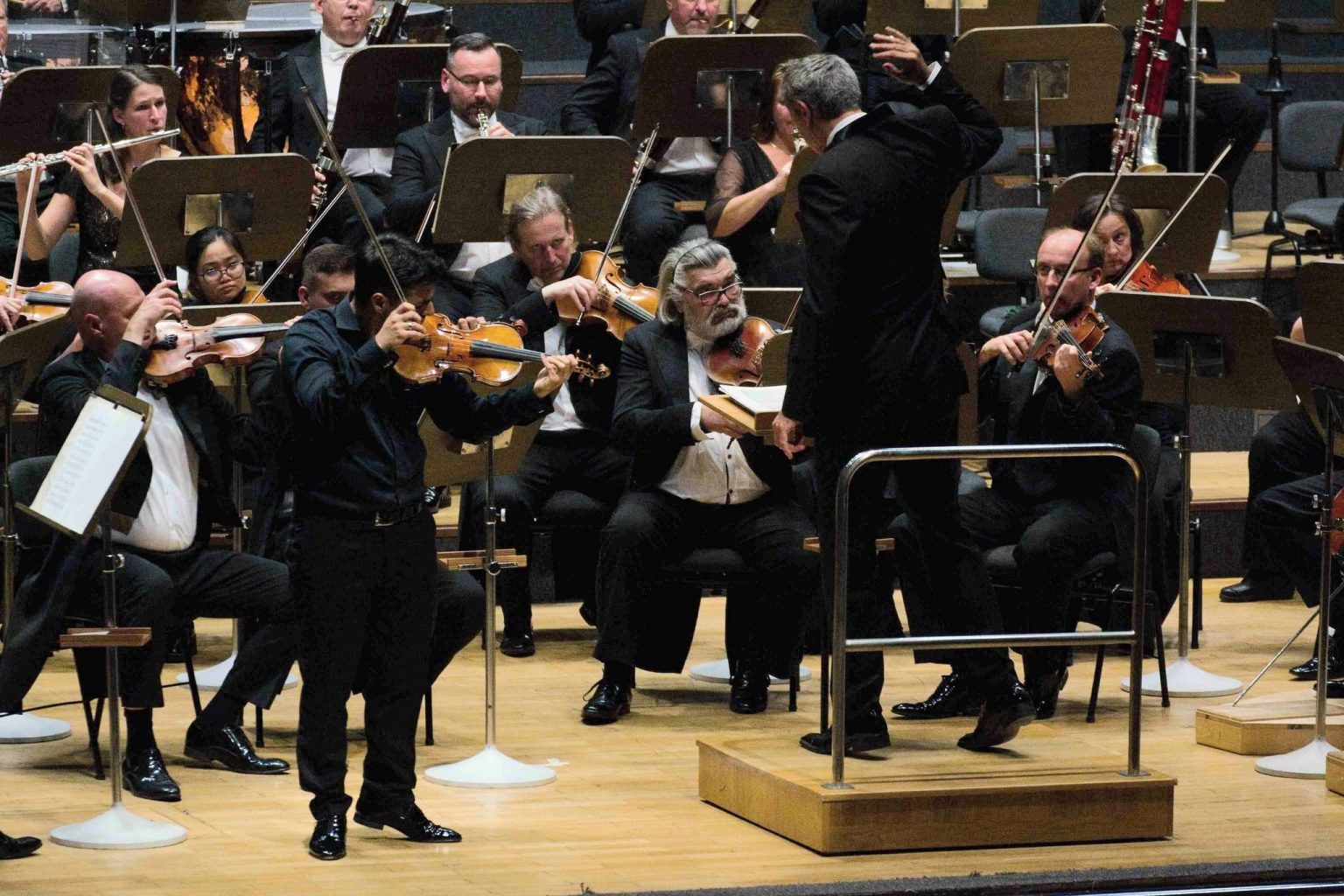 Severočeská filharmonie Teplice: 1. abonentní koncert symfonického cyklu B, 22. října 2026, Dům kultury Teplice – Robert Lakatos a Charles Olivieri-Munroe (zdroj Severočeská filharmonie Teplice)
