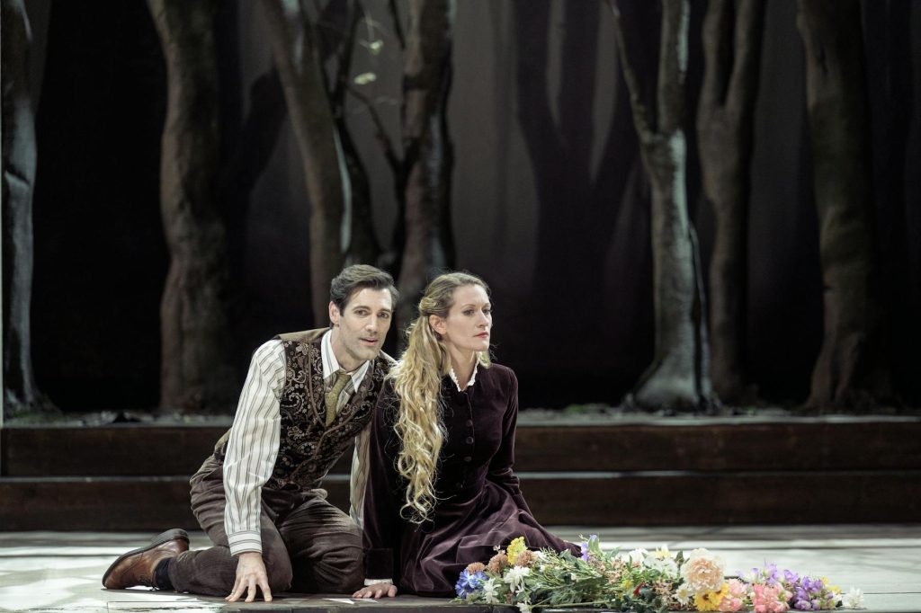 Claude Debussy: Pelleas a Melisanda, Národní divadlo, Praha – David Oller a Arnheiður Eiríksdóttir (foto Petr Neubert)