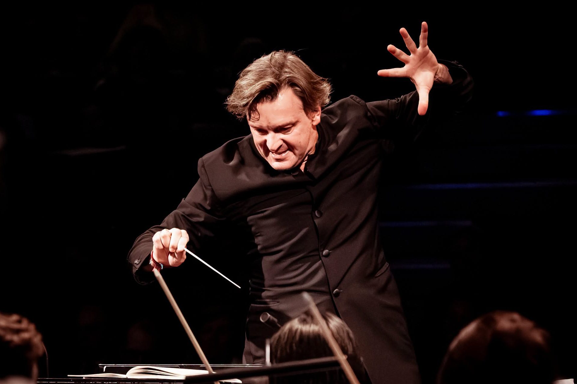Janáček Brno: ORF Radio-Symphonieorchester Wien, 23. října 2026, Janáčkovo divadlo, Brno – Tomáš Netopil (foto Marek Olbrzymek)