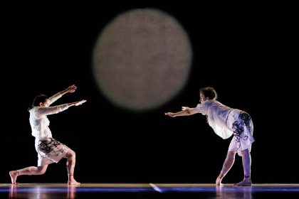 Polish Dance Platform 2026 – Marta Kosieradzka a Marta-Luiza Jankowska: The Spell (foto Tobiasz Papuczys)