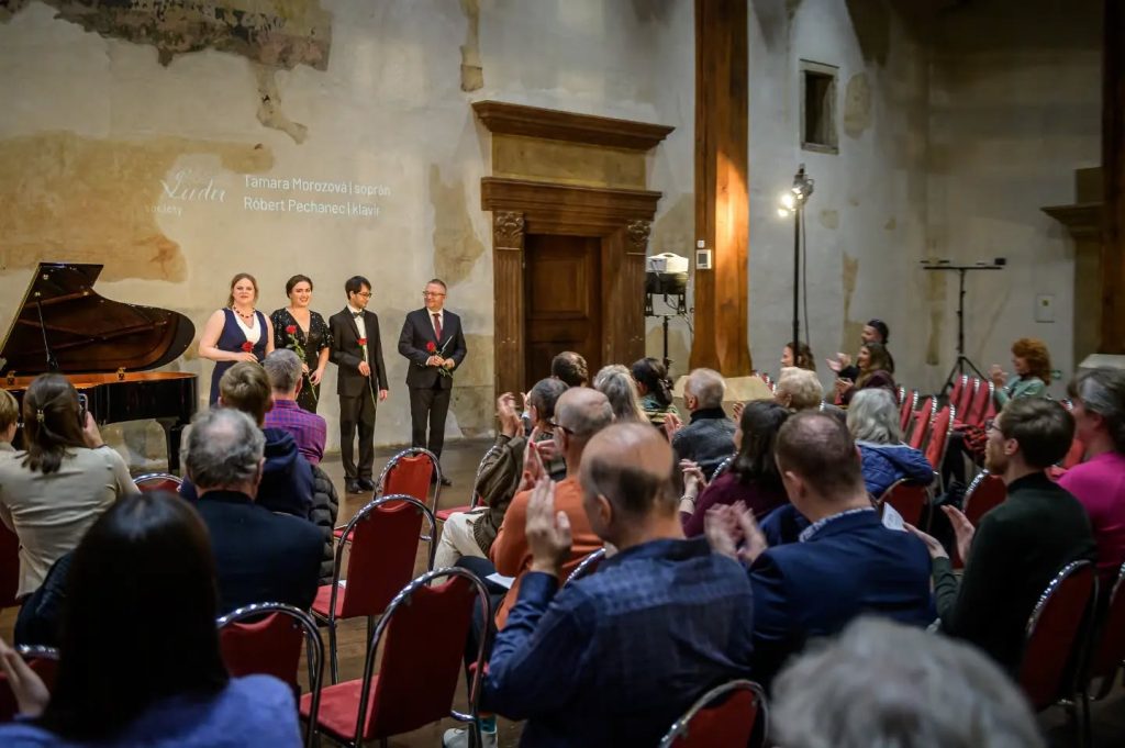 Lieder Society: Československý salón, 16. října 2026, Novoměstská radnice, Praha – Tamara Morozová, Eliška Minářová, Pavol Praženica a Róbert Pechanec (foto Petr Vrabec)
