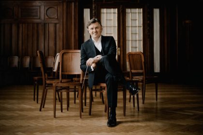 Tomáš Netopil (foto Marco Borggreve)